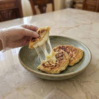 فطيرة ميكس جبن بايتس