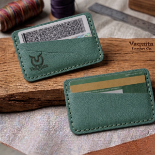 Metalic light green card holder