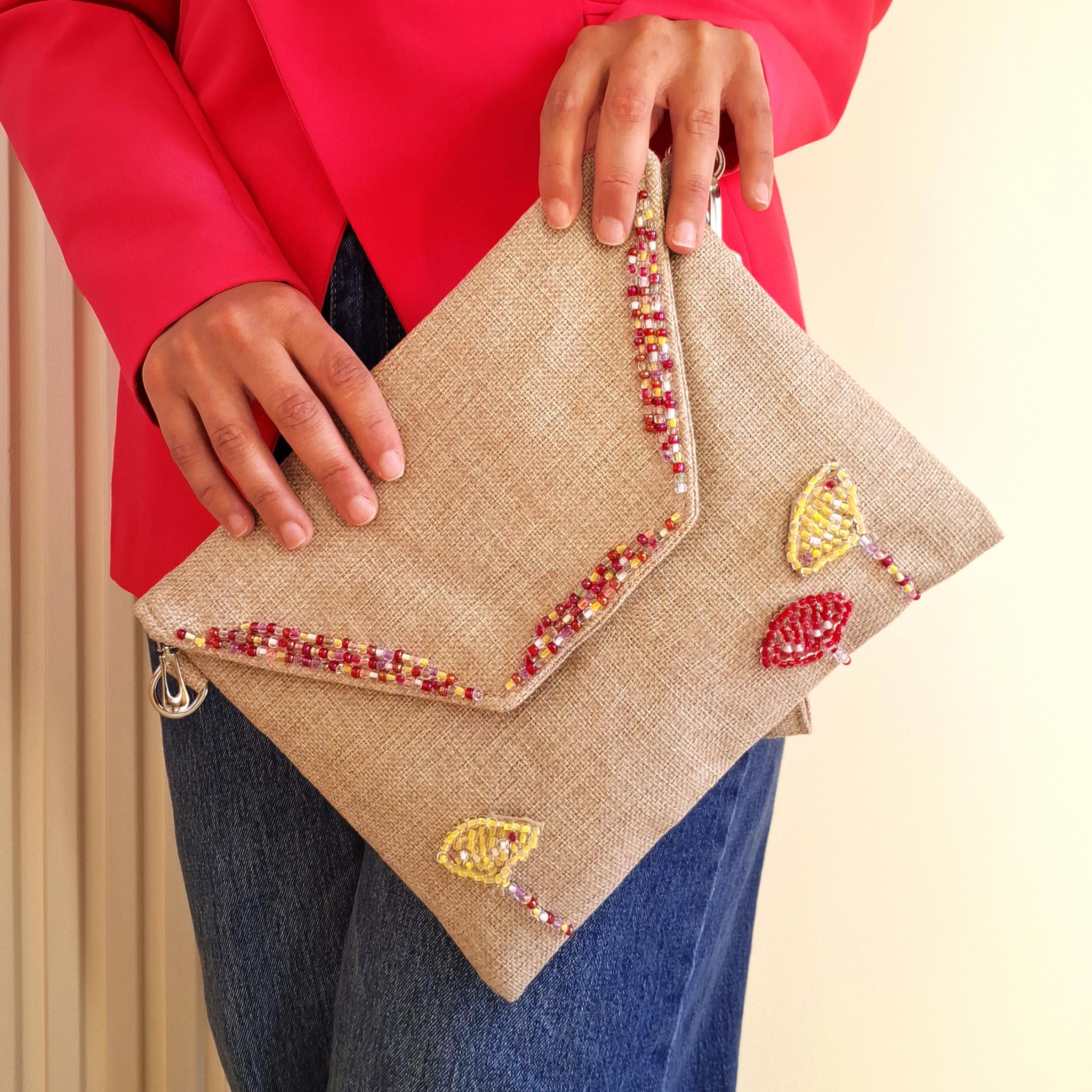 Clutch نفرتاري 2 styling 20260426 155540 Copy scaled