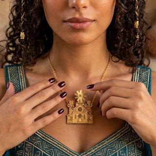 Gold plated brass necklace with a wind house pendant and a circulating wind fan (N181XMG)