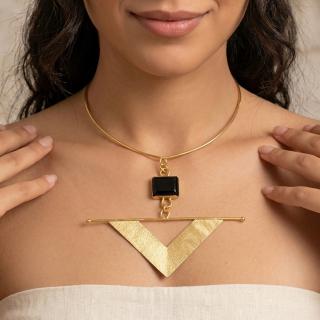 Gold plated brass necklace with Onyx stone (N184XMG)
