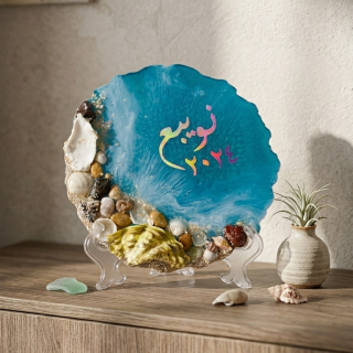 seashells round tableau