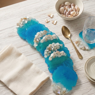 turqoise Shell beach resin coaster