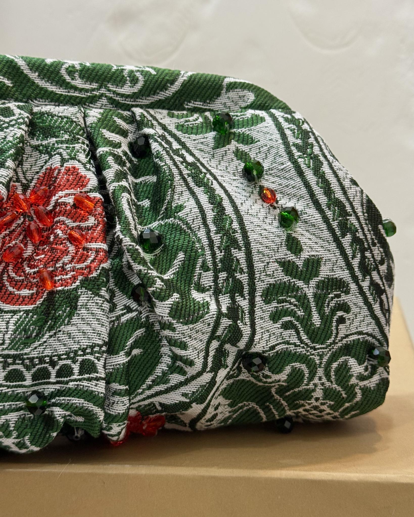 Green coverta medium pouch 4 IMG 3976 scaled