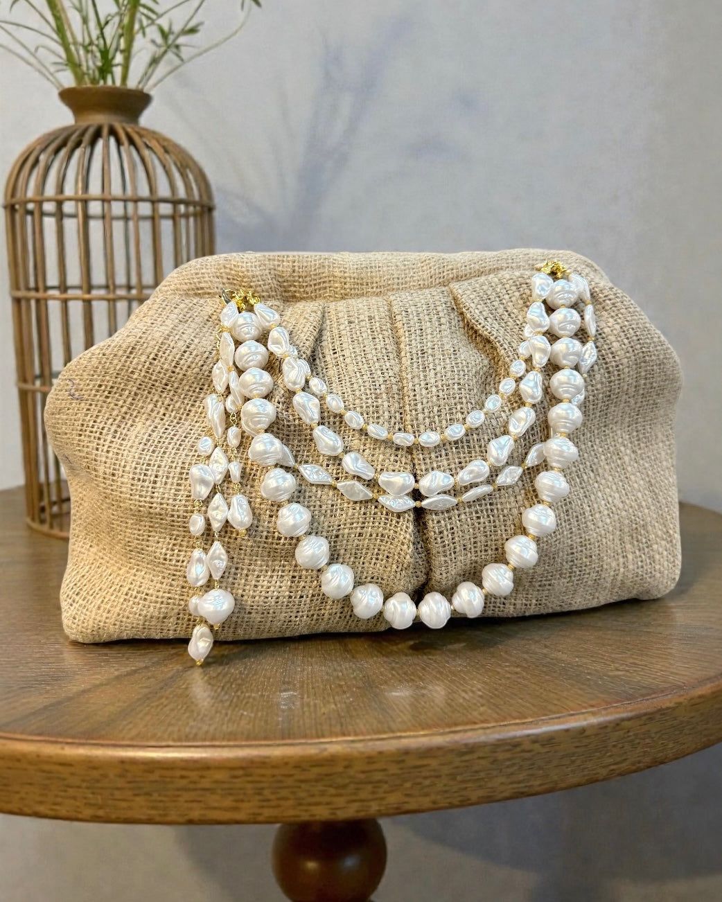 Pearly beige large pouch 1 Pearly beige large pouch