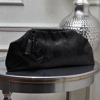 All in black x-large pouch
