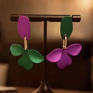 Elegant flower Earring
