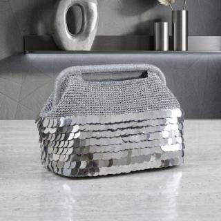 Elegant clutch