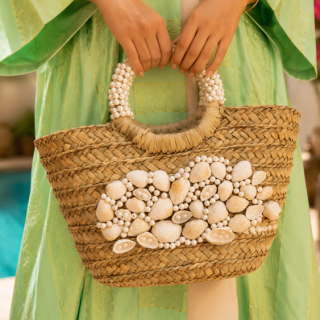 Pearl shell bag