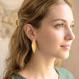 Gold plated Leaf drop earrings