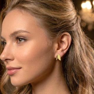 Gold plated polished & matte double leaf studs earrings