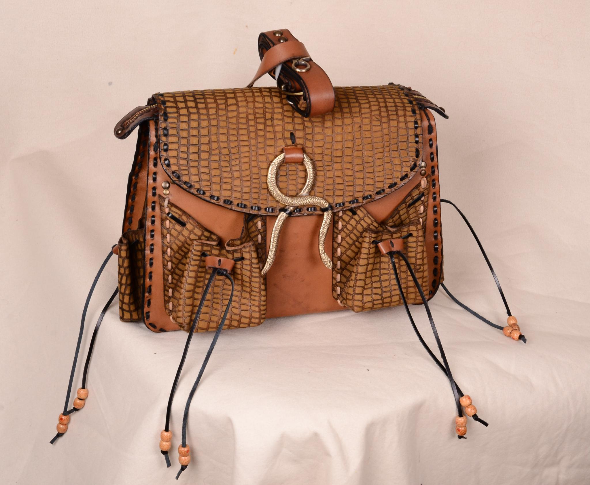 Snake-skin bag 9 DSC 4876 scaled