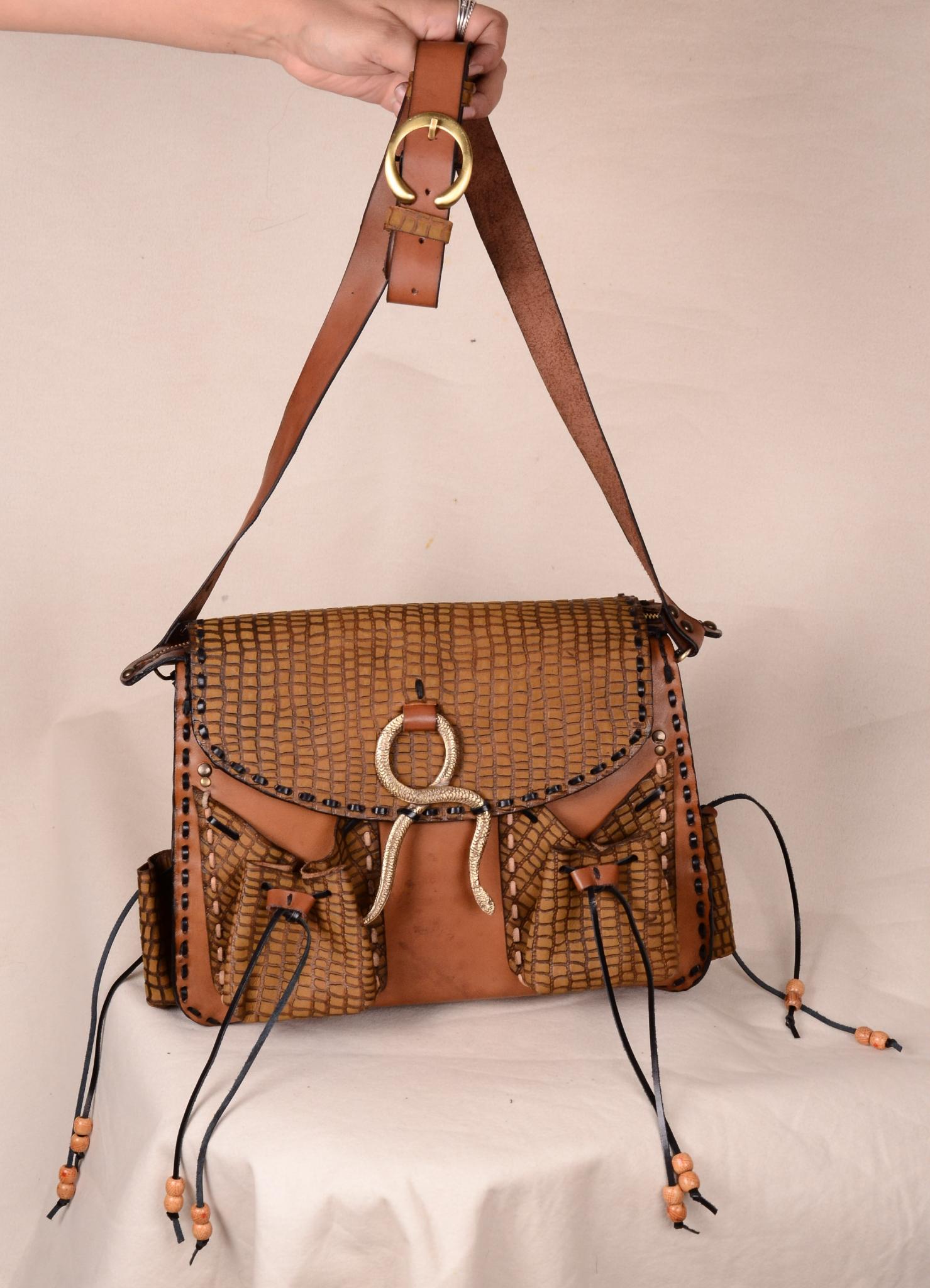Snake-skin bag 8 DSC 4877 scaled