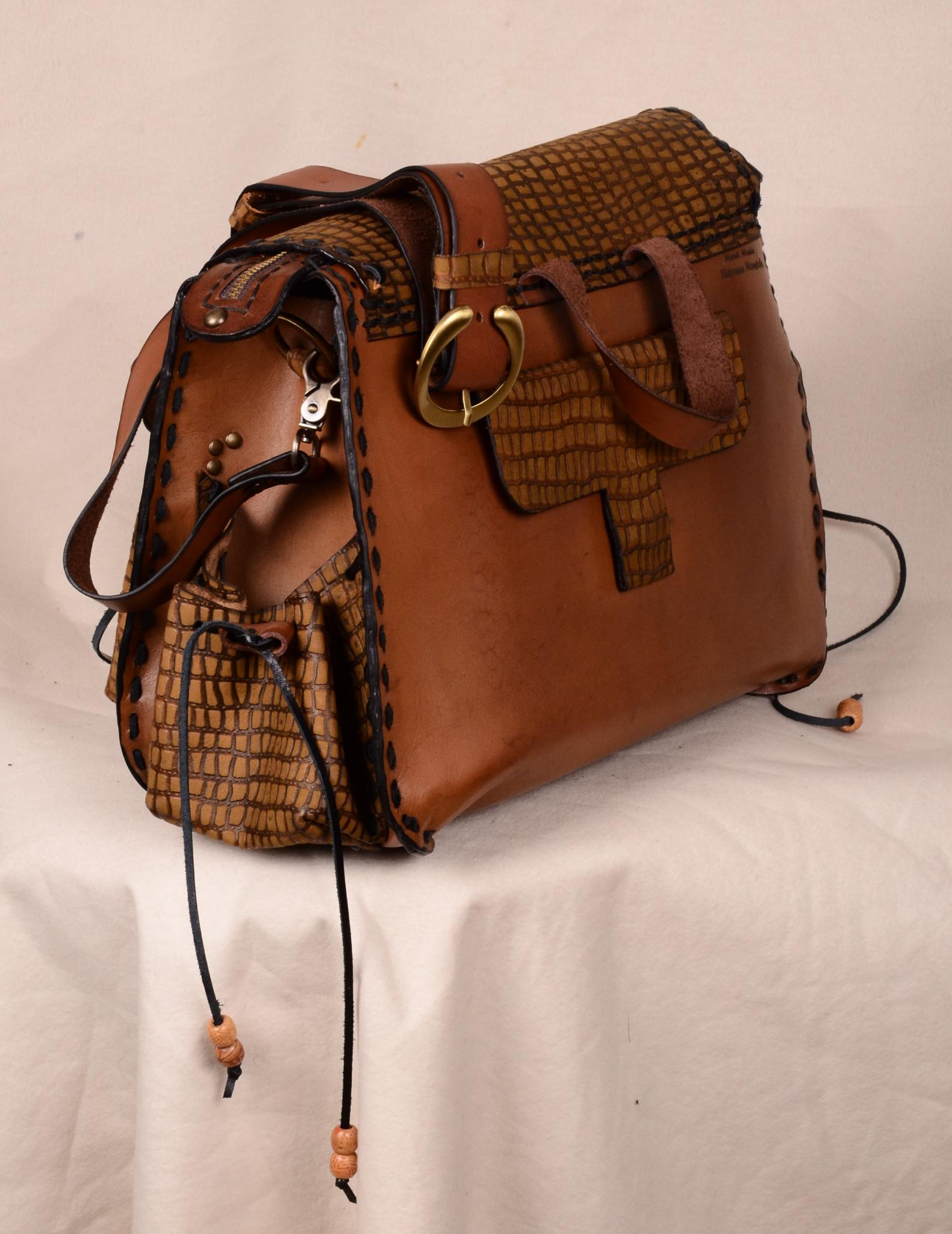 Snake-skin bag 7 DSC 4878 scaled