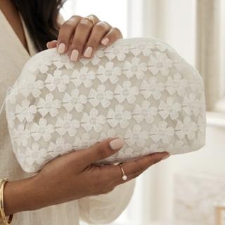 Flowery clutch