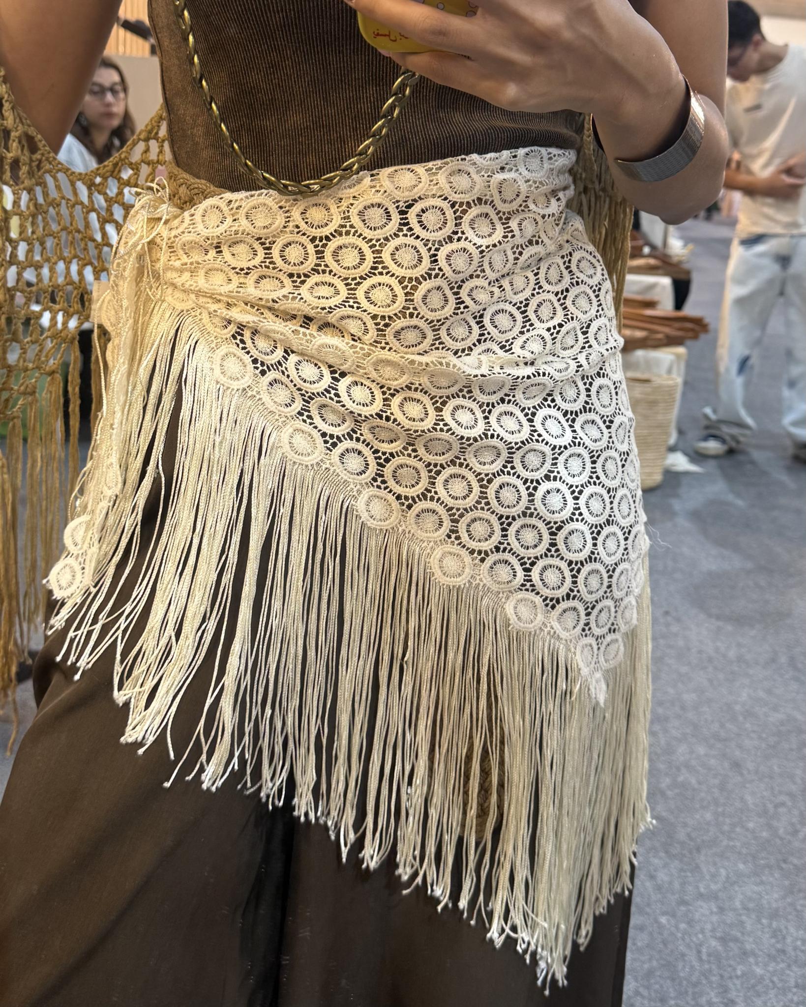 Light beige scarf 2 IMG 8748 scaled