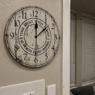 Family Rustic Wall clock (Copy)