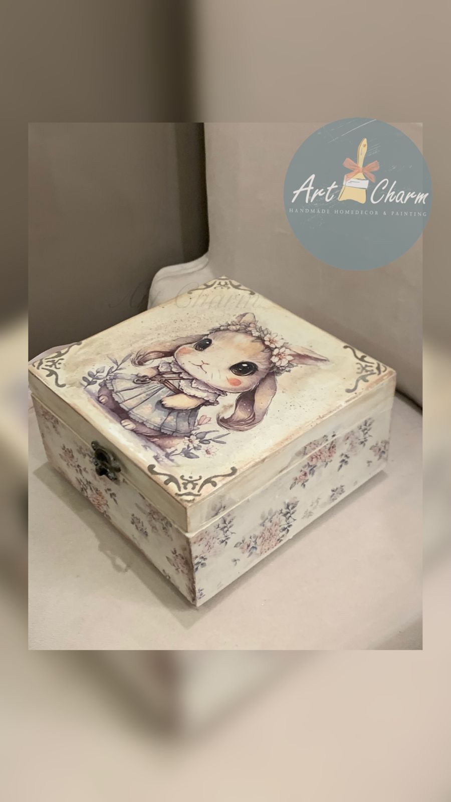 vintage bunny classic jewelry handmade box 18 WhatsApp I07 at 10.23.25 PM