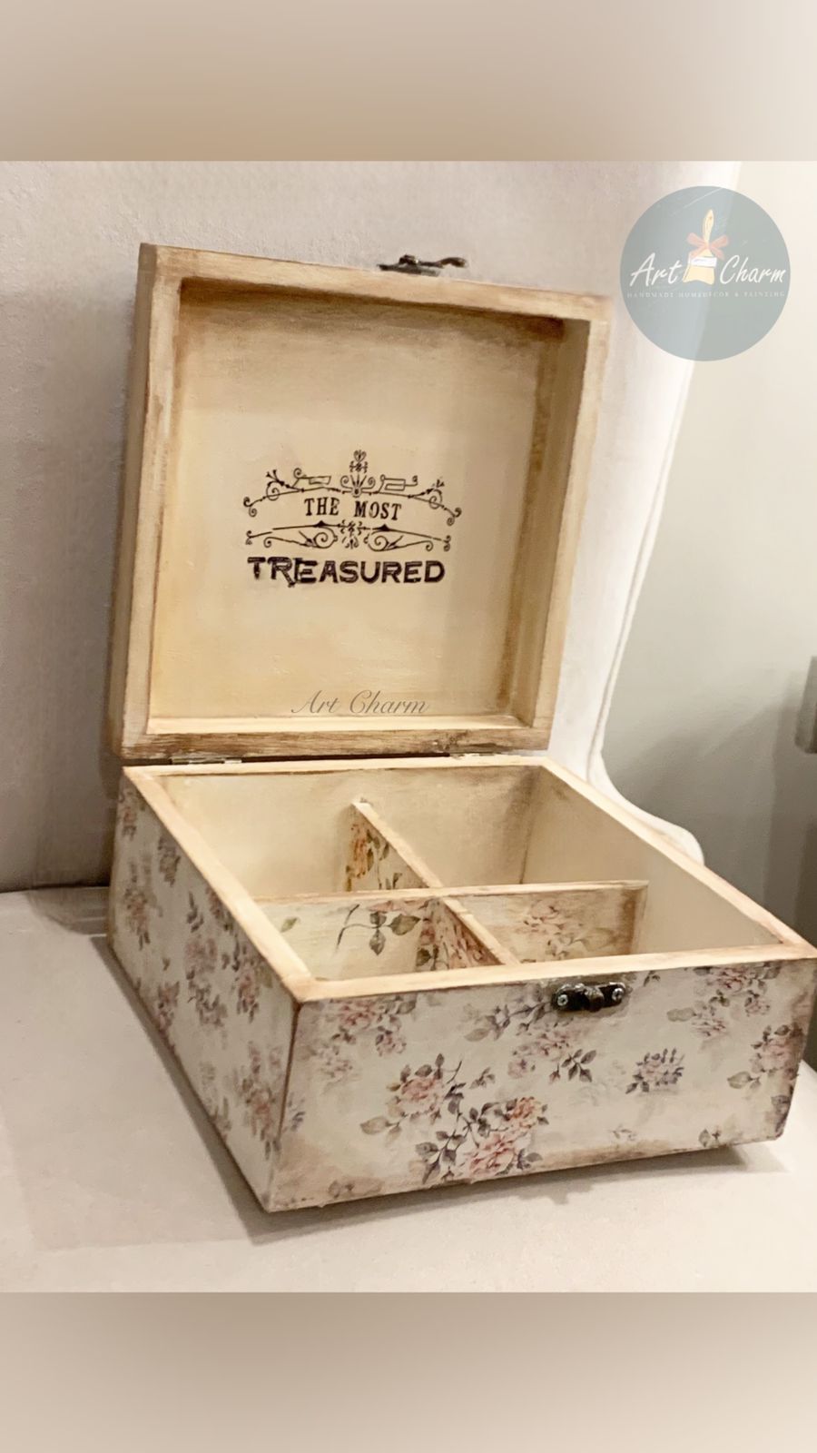 vintage bunny classic jewelry handmade box 19 WhatsApp Im.23.24 PM