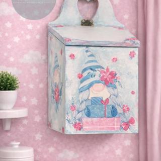 handmade cute hung-organizer