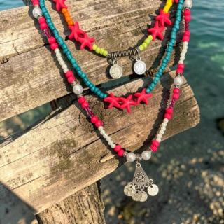 Triple-layer summer necklace