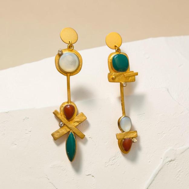 Balance Earrings 1 Balance Earrings