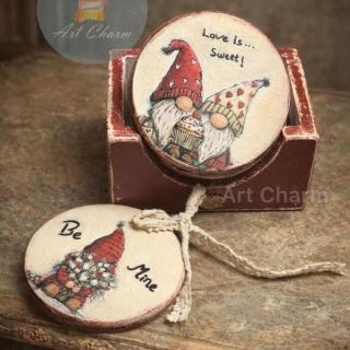 Valentine's Coasters Gnomes in love in shabby chic style