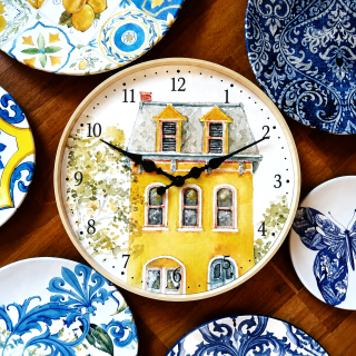 The Yellow house (wall clock)